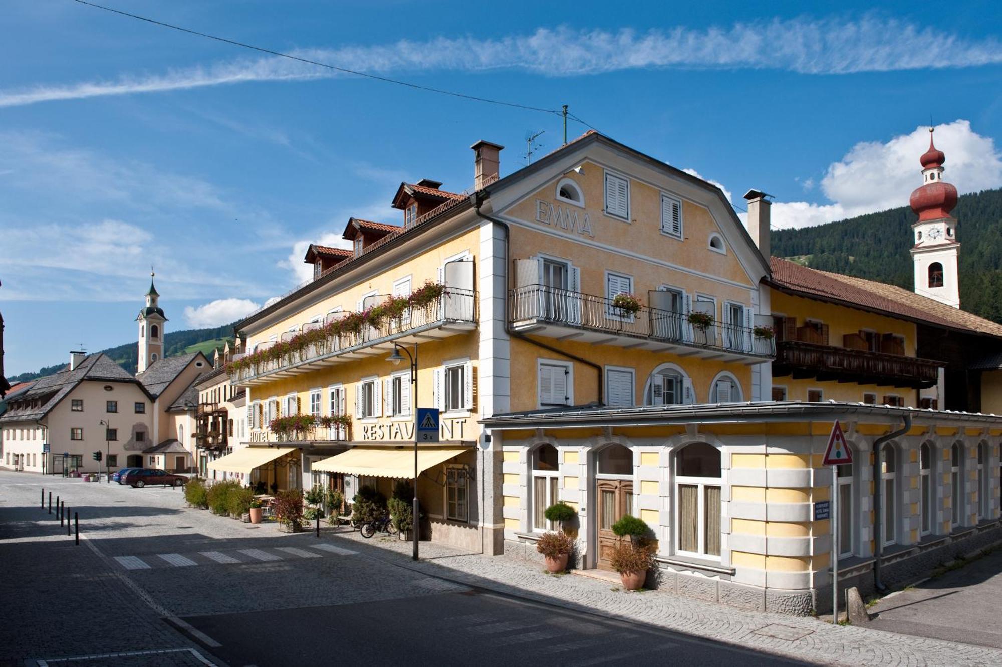 Emma Historic Hotel Виллабасса Экстерьер фото